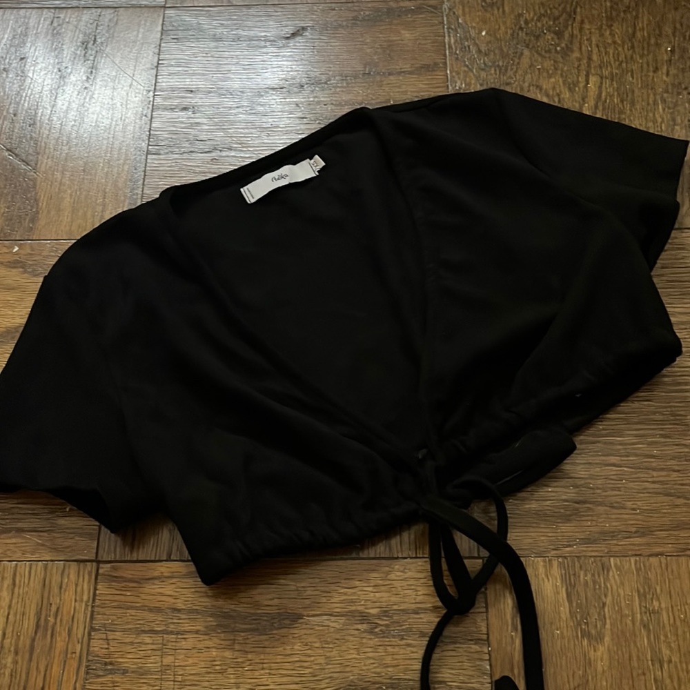 Front tie shirt
